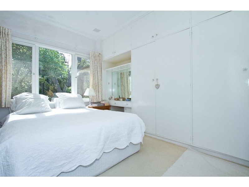 42 Johnston Street, Peppermint Grove WA 6011