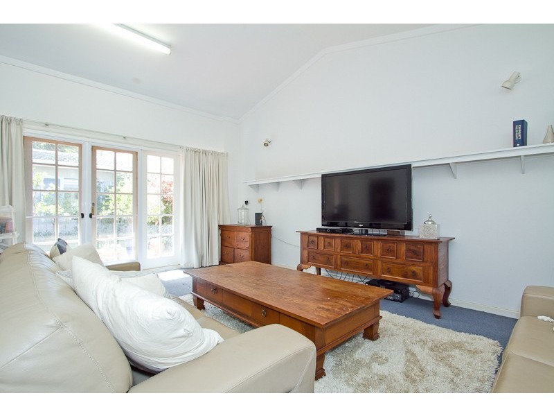 42 Johnston Street, Peppermint Grove WA 6011