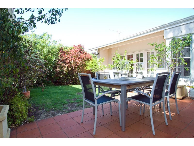 42 Johnston Street, Peppermint Grove WA 6011