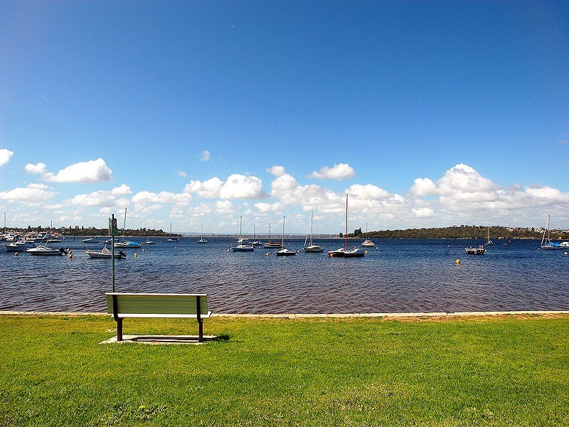 11/2 Albert Street, Mosman Park WA 6012