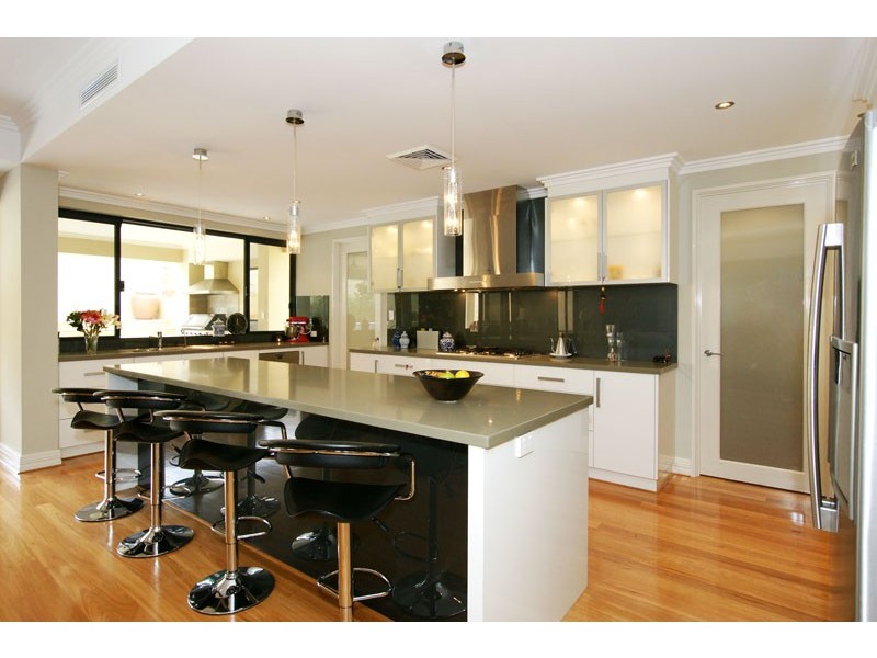 107 Victoria Street, Mosman Park WA 6012