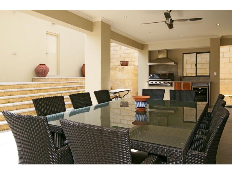 107 Victoria Street, Mosman Park WA 6012