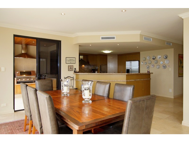 14 Arrowsmith Lane, Mosman Park WA 6012