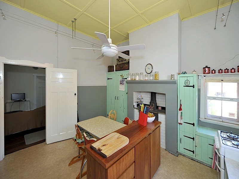 17 Kitchener Street, Nedlands WA 6009