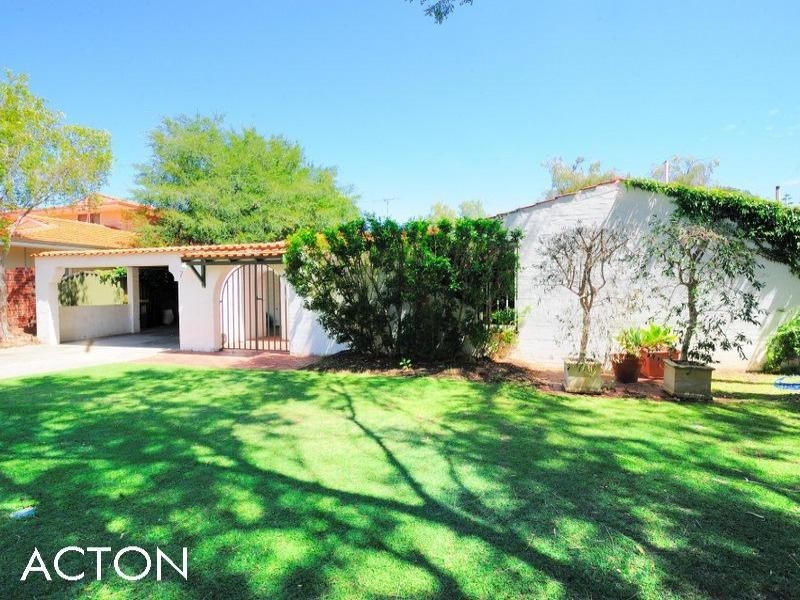 7 Ackland Way, Cottesloe WA 6011