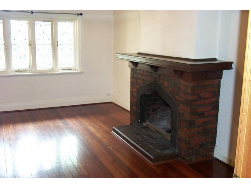 18 Clark Street, Nedlands WA 6009