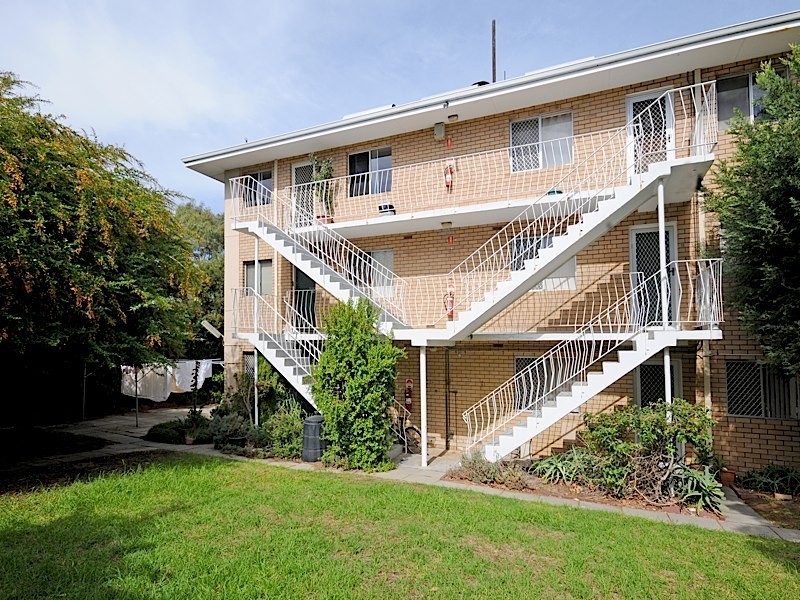 19/12 Murray Ave, Mosman Park WA 6012