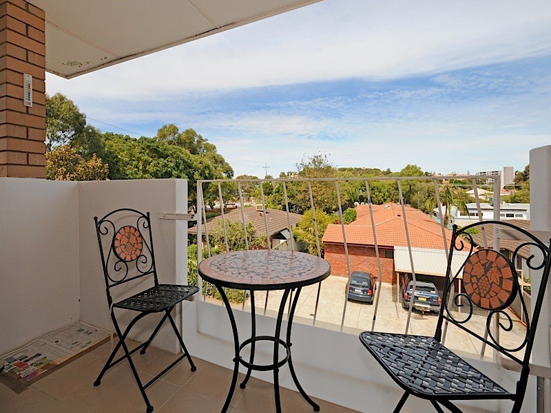 19/12 Murray Ave, Mosman Park WA 6012