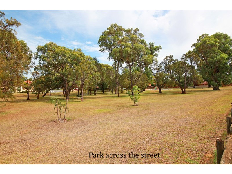 100 Duffy Road, Carine WA 6020