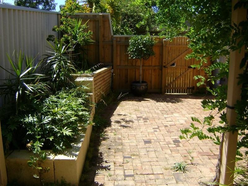 5/12 McNamara Way, Cottesloe WA 6011