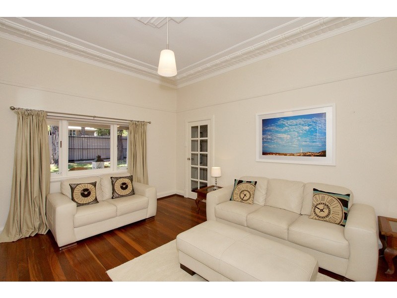 54 Monument Street, Mosman Park WA 6012