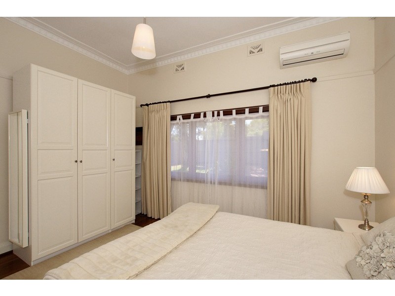 54 Monument Street, Mosman Park WA 6012