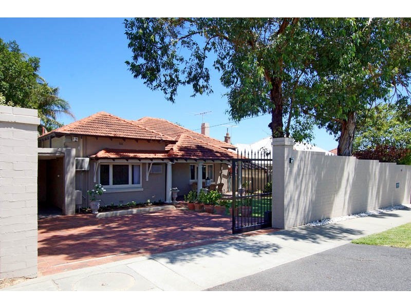 54 Monument Street, Mosman Park WA 6012