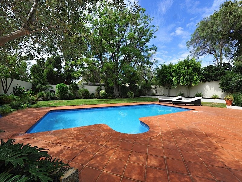 5 Briggs Street, Mosman Park WA 6012