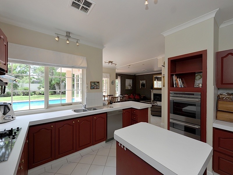 5 Briggs Street, Mosman Park WA 6012