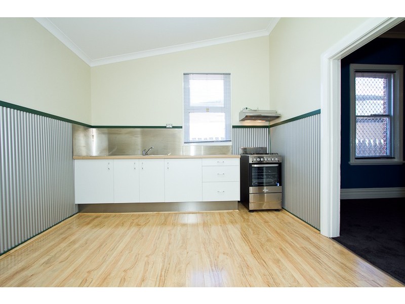 233 Railway Parade, Maylands WA 6051