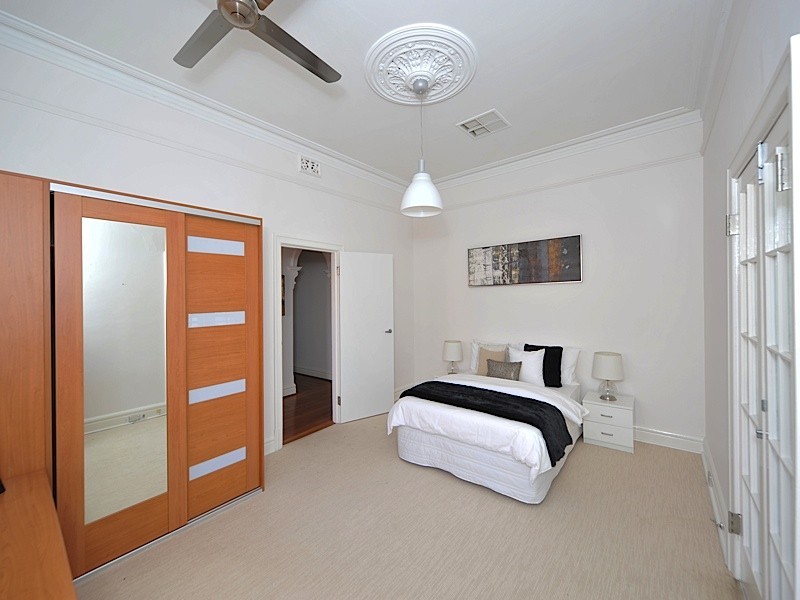 5 Beach Street, Cottesloe WA 6011