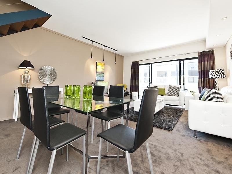 2/420 Roberts Road, Subiaco WA 6008
