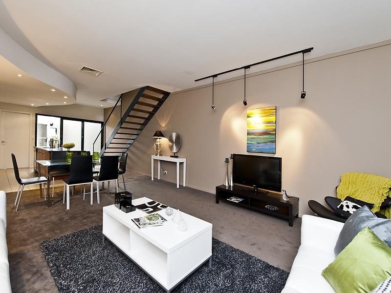 2/420 Roberts Road, Subiaco WA 6008