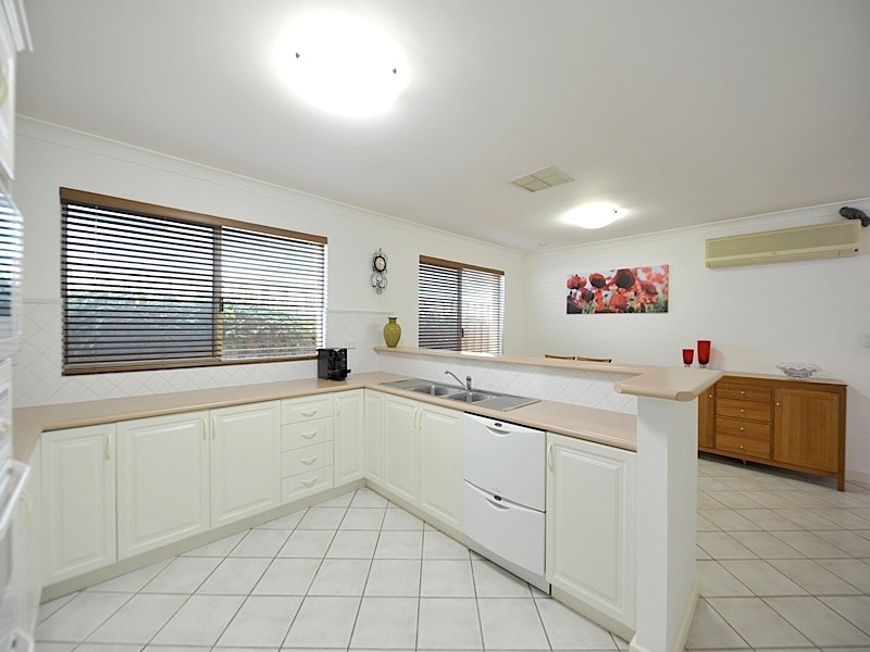 8 Dalgety Street, Cottesloe WA 6011