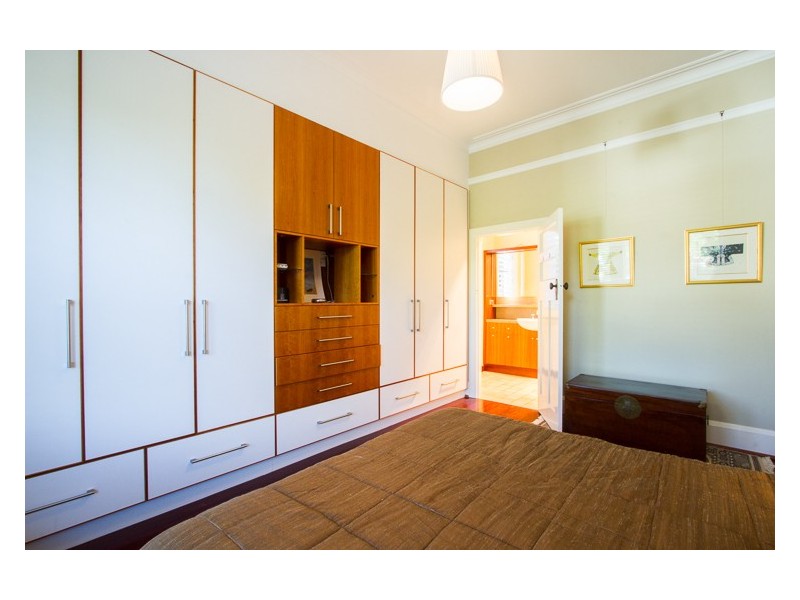 35 Langham Street, Nedlands WA 6009