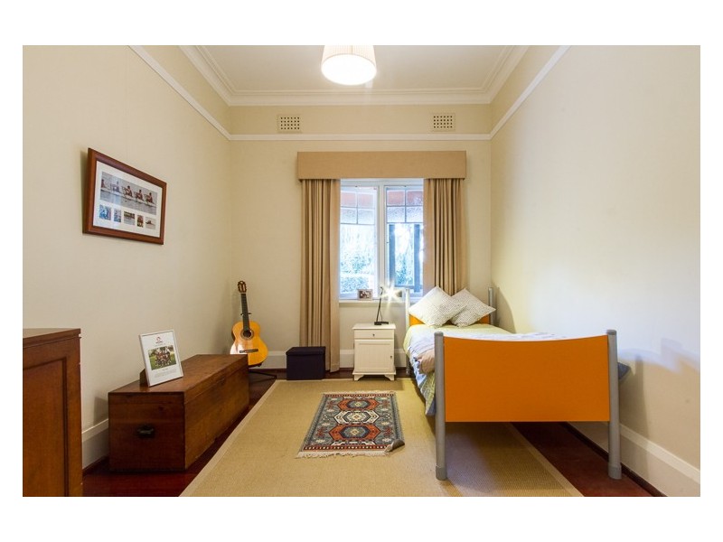 35 Langham Street, Nedlands WA 6009