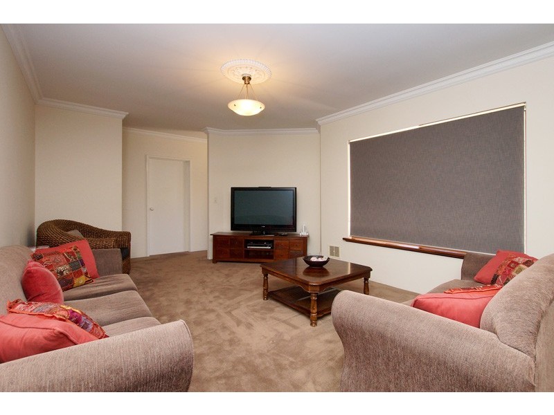 8 Lochee Street, Mosman Park WA 6012