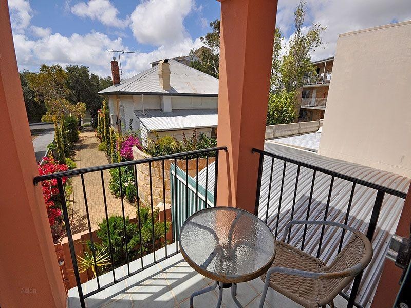 34b St Leonards Street, Mosman Park WA 6012