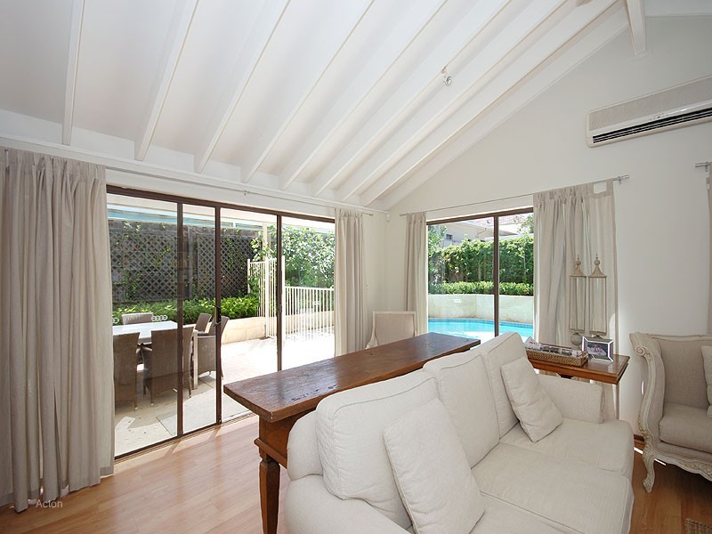 6 Dalgety Street, Cottesloe WA 6011