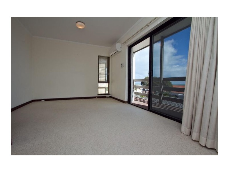 1/10 Avonmore Terrace, Cottesloe WA 6011