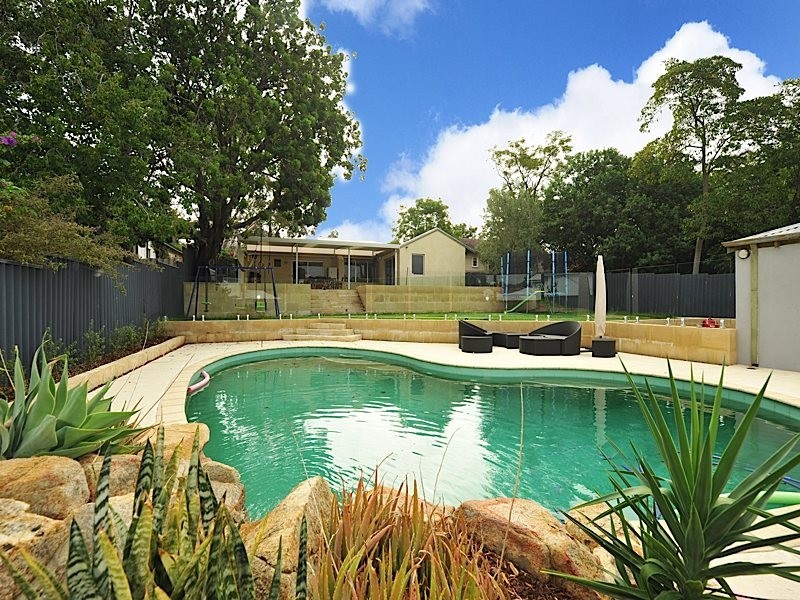 5 Baring Street, Mosman Park WA 6012