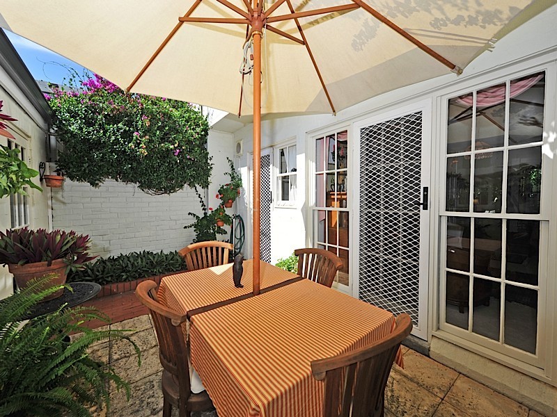 2/128 Forrest Street, Peppermint Grove WA 6011