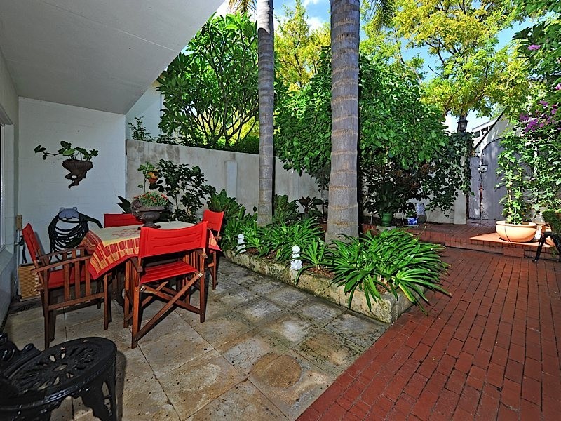 2/128 Forrest Street, Peppermint Grove WA 6011