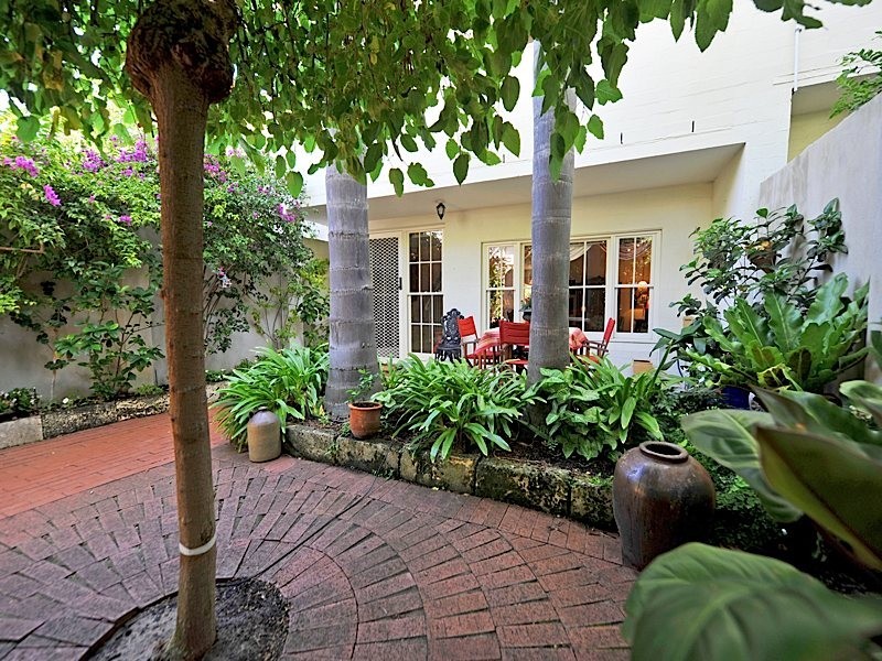 2/128 Forrest Street, Peppermint Grove WA 6011