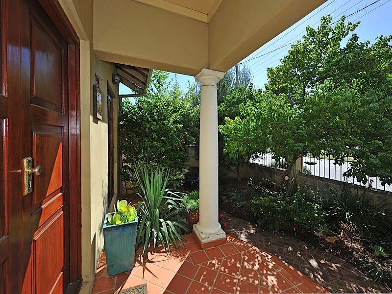 52 Alfred Road, Claremont WA 6010