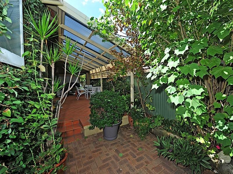 52 Alfred Road, Claremont WA 6010