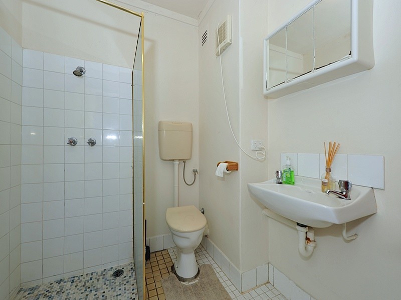 112/4 Dover Court, Mosman Park WA 6012