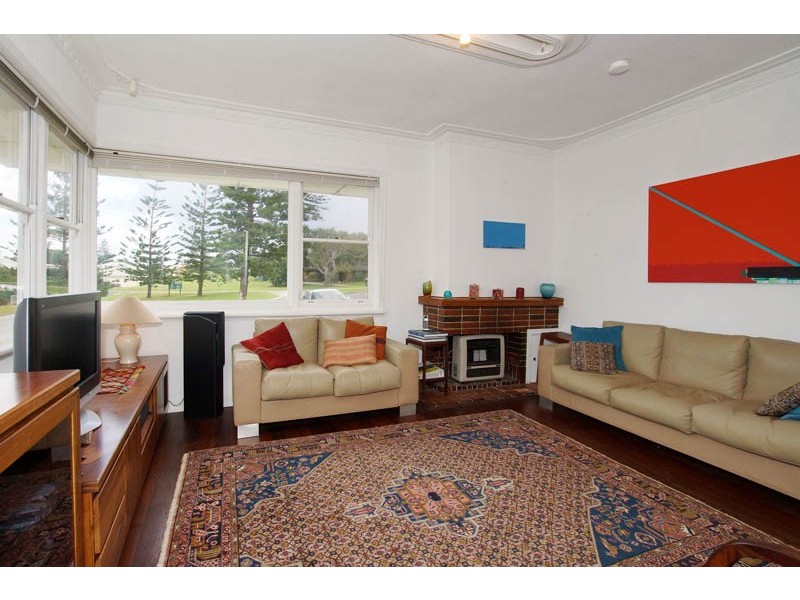 9 Warton Street,, Cottesloe WA 6011