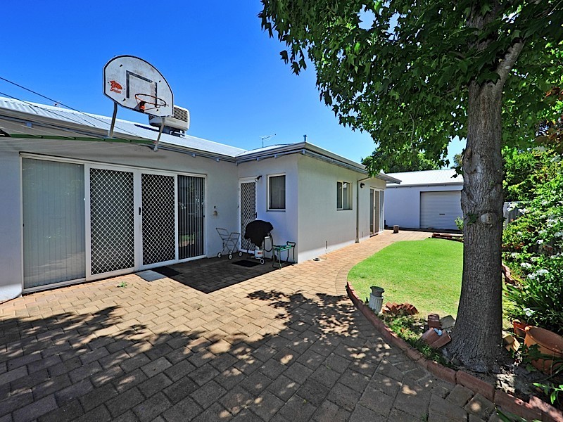 81 Evans Street, Shenton Park WA 6008