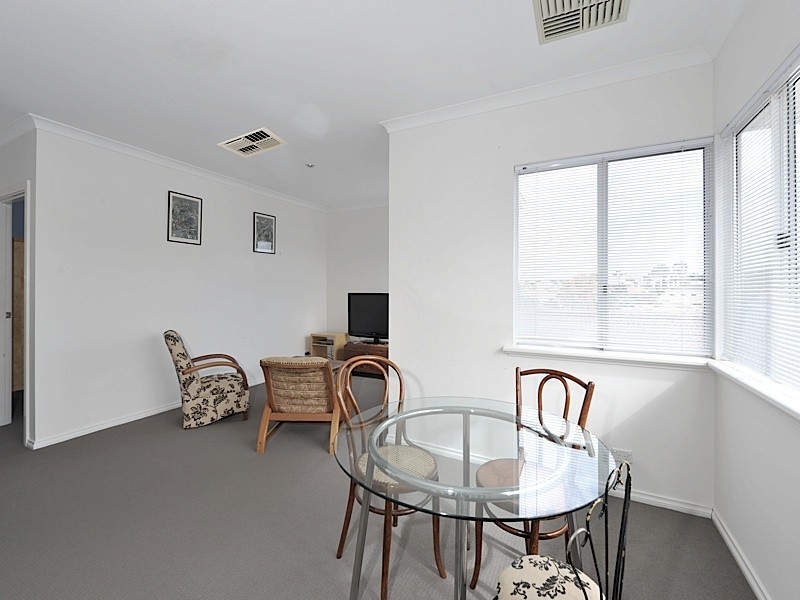 47 Somerset Crescent, Mosman Park WA 6012