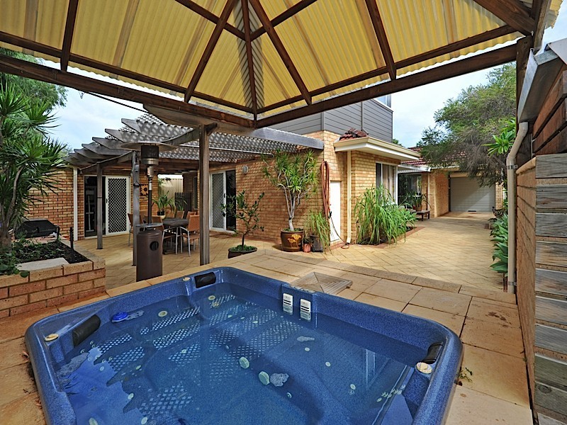 47 Somerset Crescent, Mosman Park WA 6012