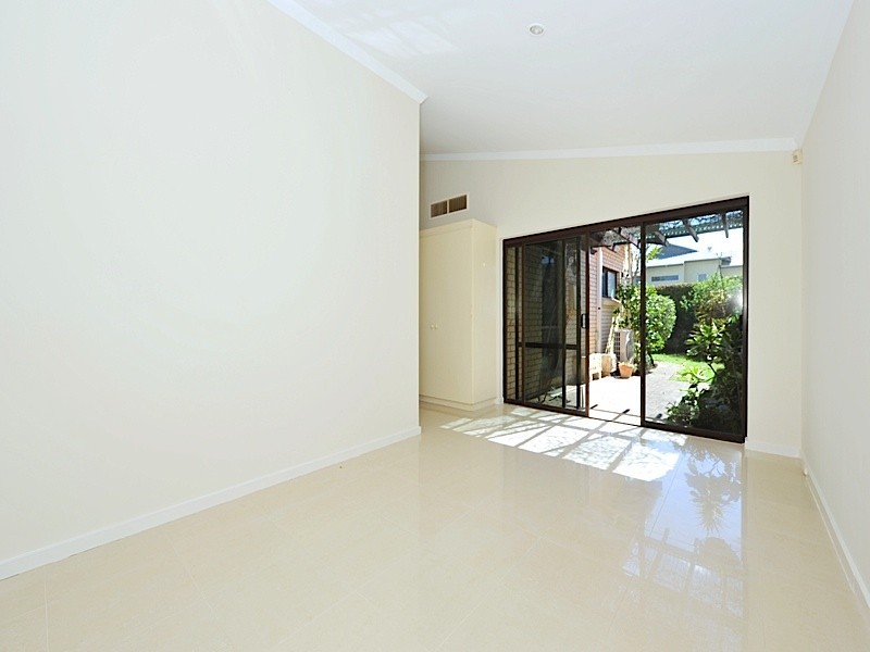 3/9 Princes Street, Cottesloe WA 6011