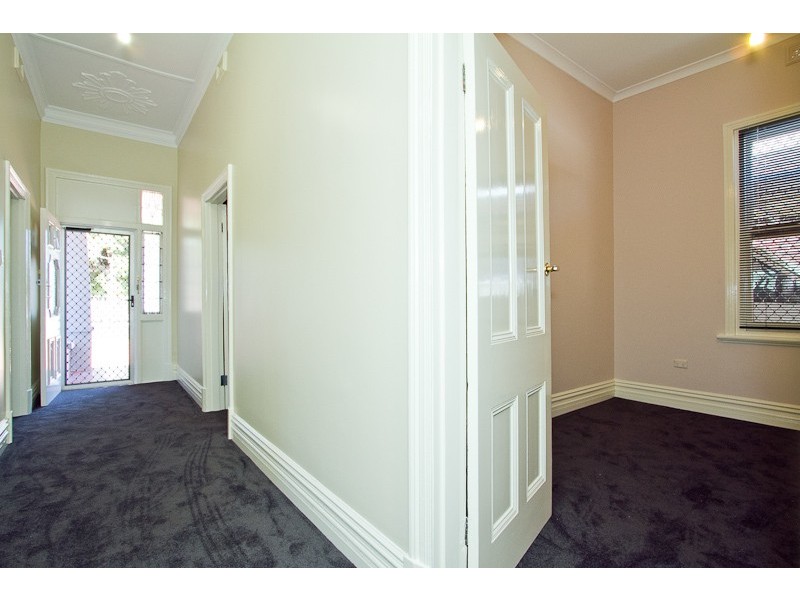 233A Railway Parade, Maylands WA 6051