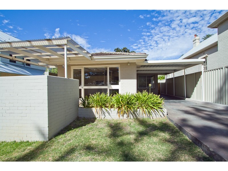 31 Pearse Street, Cottesloe WA 6011