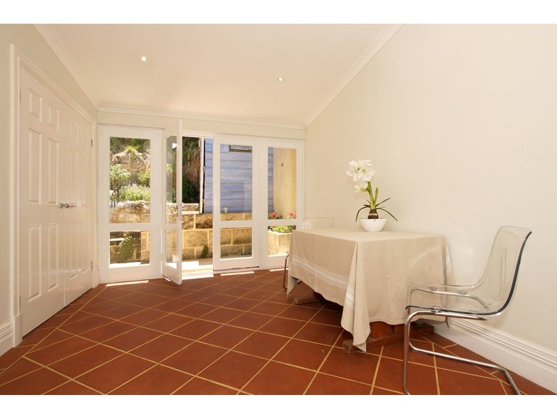 46 Harvest Road, North Fremantle WA 6159