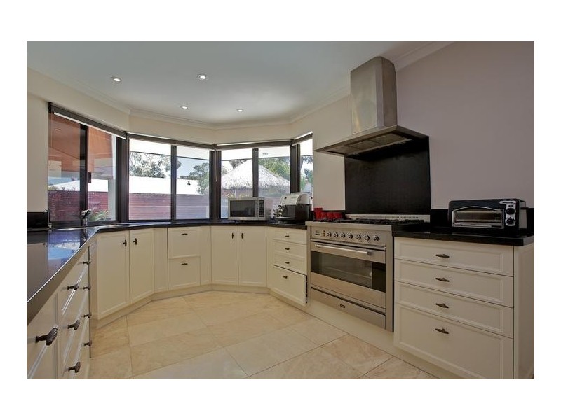 10 Minim Close, Mosman Park WA 6012