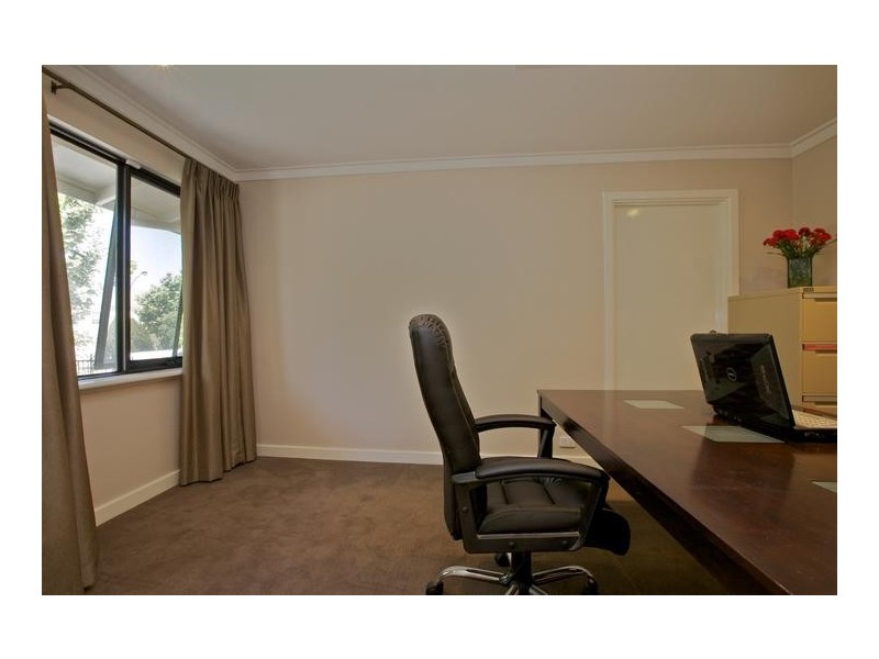 10 Minim Close, Mosman Park WA 6012