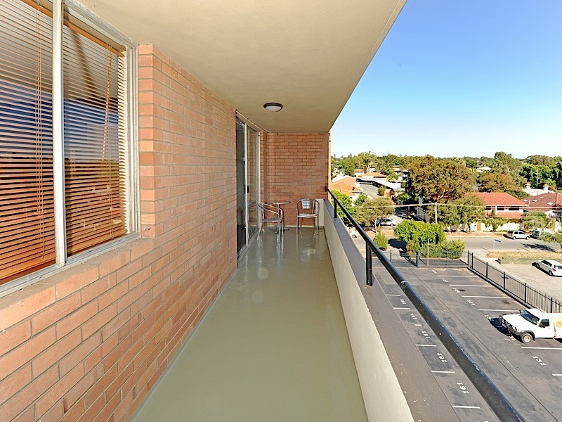 165/2 Murray Ave, Mosman Park WA 6012