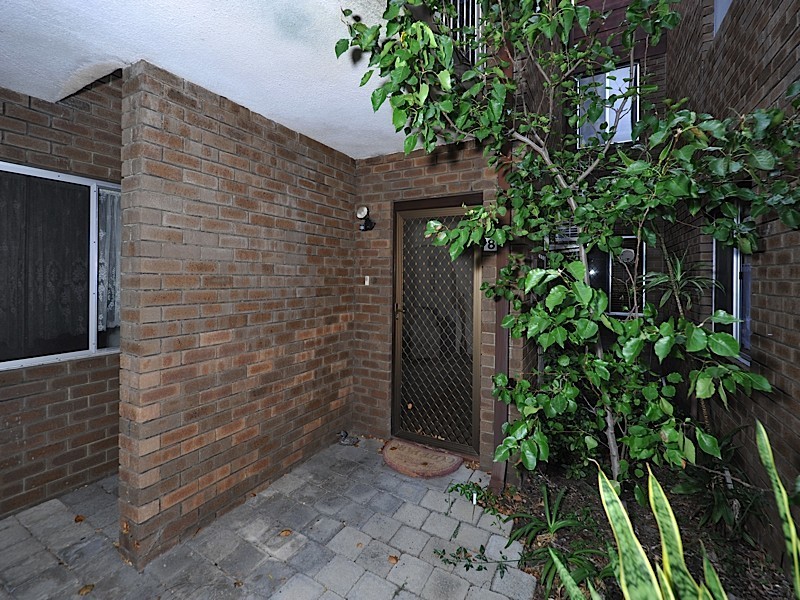 8/1b McNeil Street, Peppermint Grove WA 6011