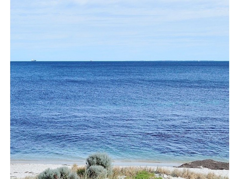 2/11 Rosendo, Cottesloe WA 6011